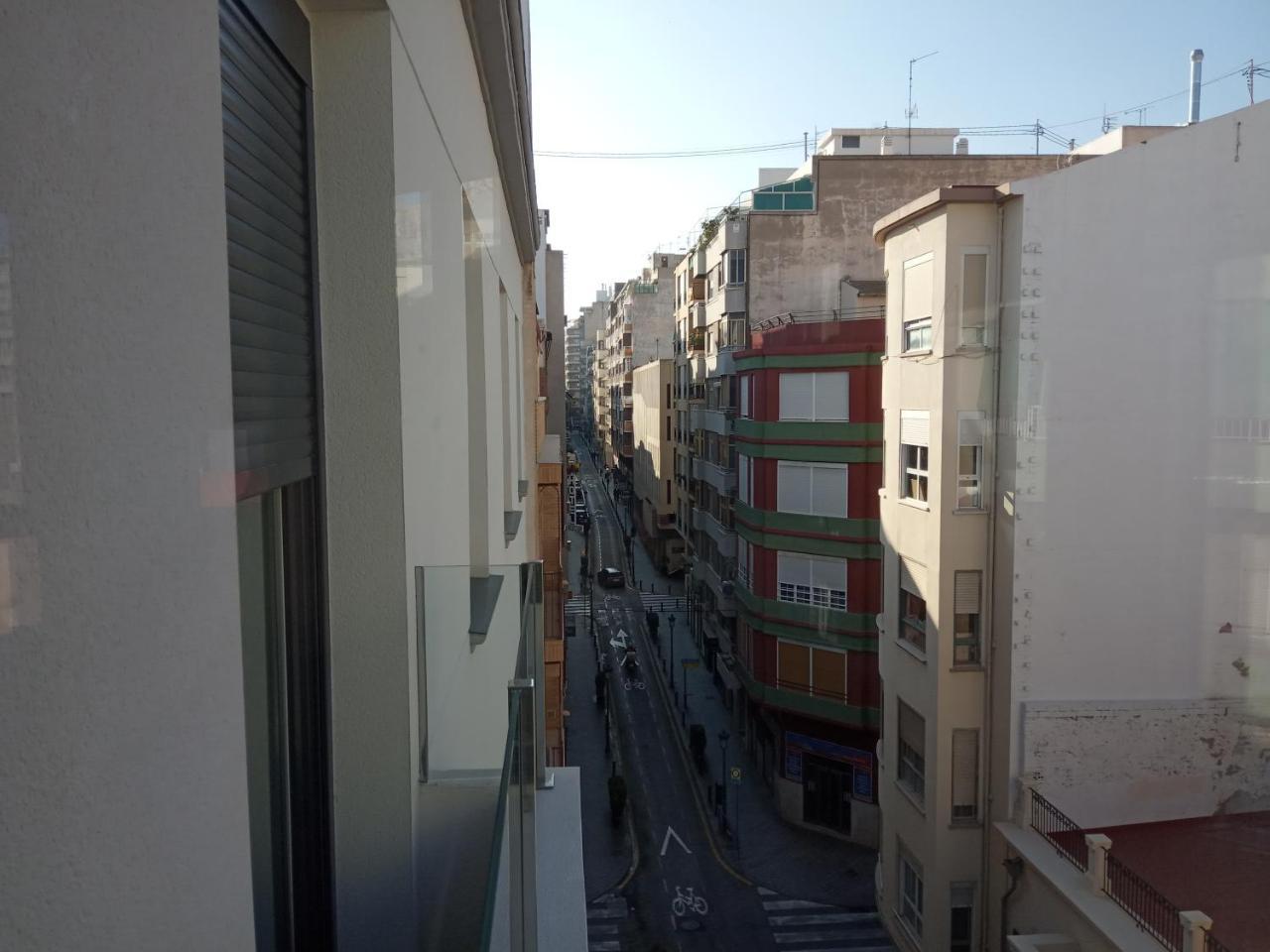 Alicante Center Apart Luaran gambar