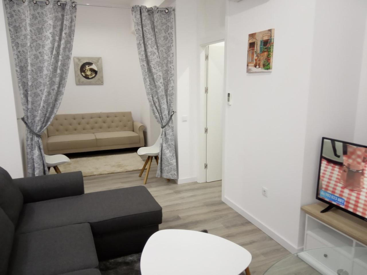 Alicante Center Apart Luaran gambar