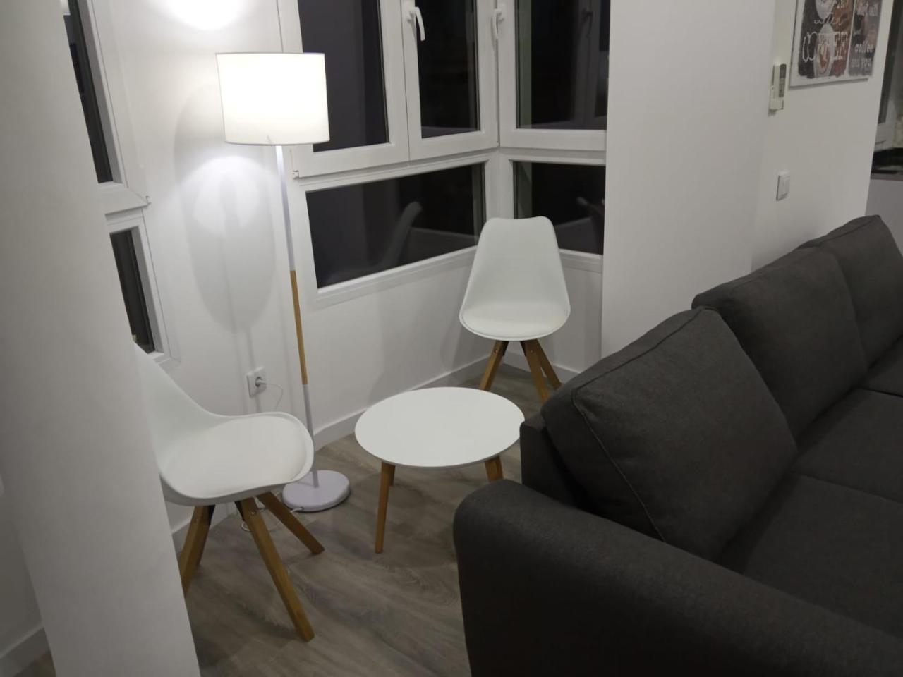Alicante Center Apart Luaran gambar